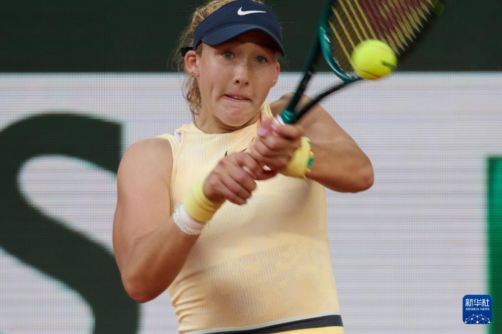 他在前场的 他在前场的